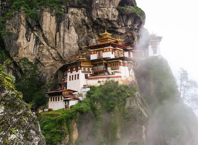 The Living Shangri-la — hero photo