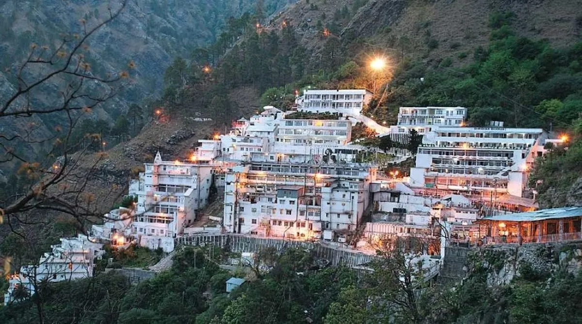 Mata Vaishnodevi Yatra — hero photo